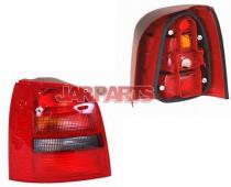 8D9945112 Taillight